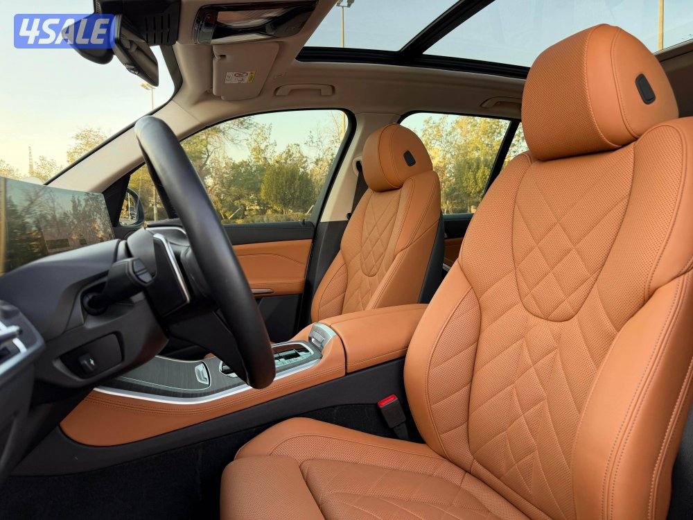 للبيع BMW X5 4.0i XDRIV موديل 2024 وارد الغانم6
