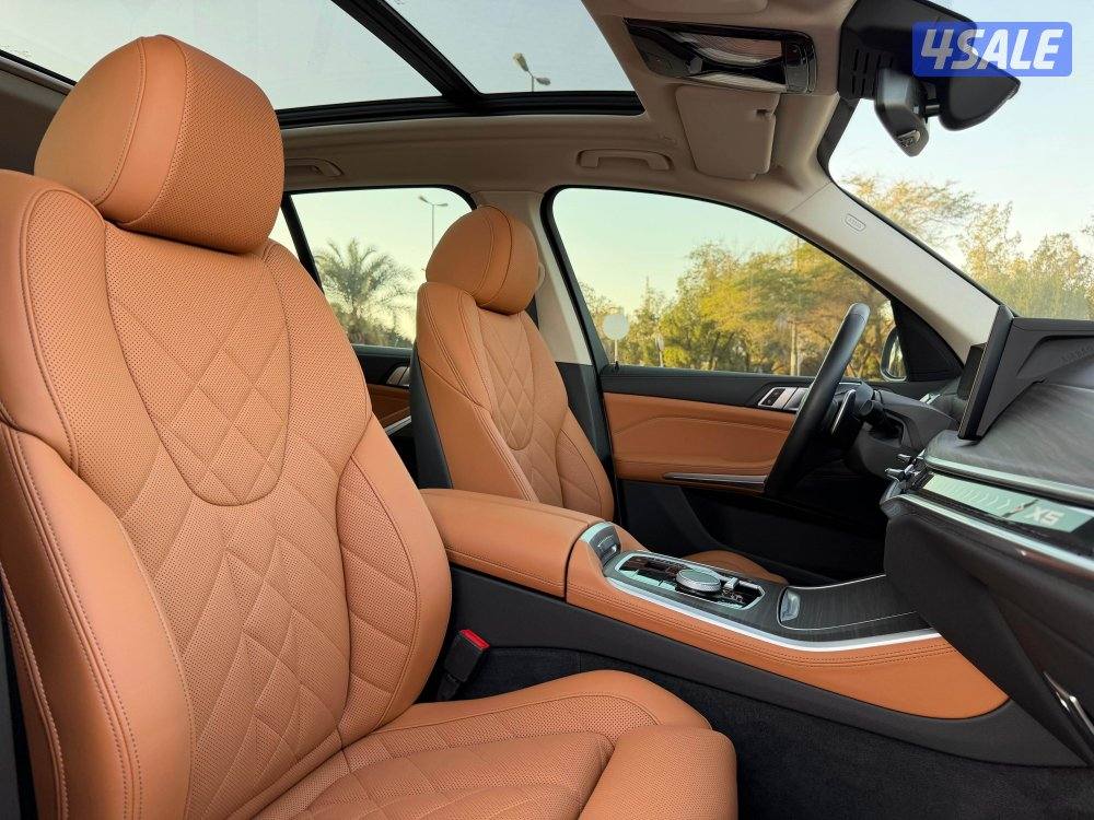 للبيع BMW X5 4.0i XDRIV موديل 2024 وارد الغانم8