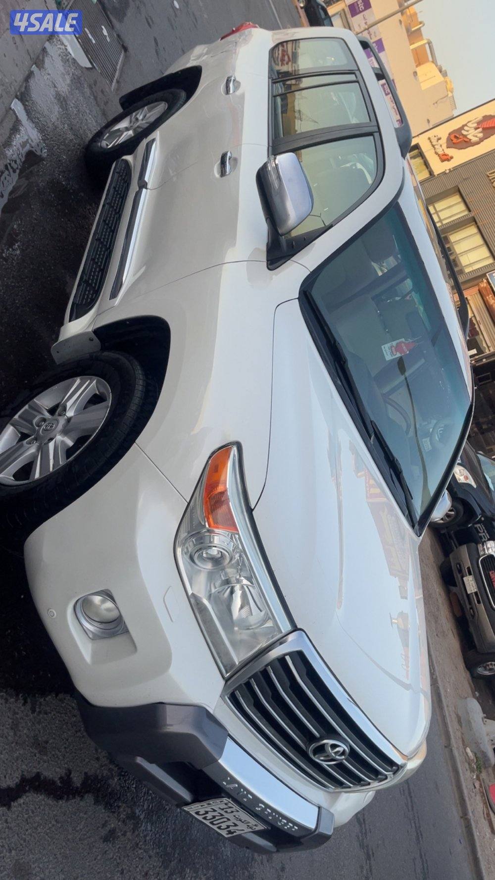 لاندكروزر 2015 V60