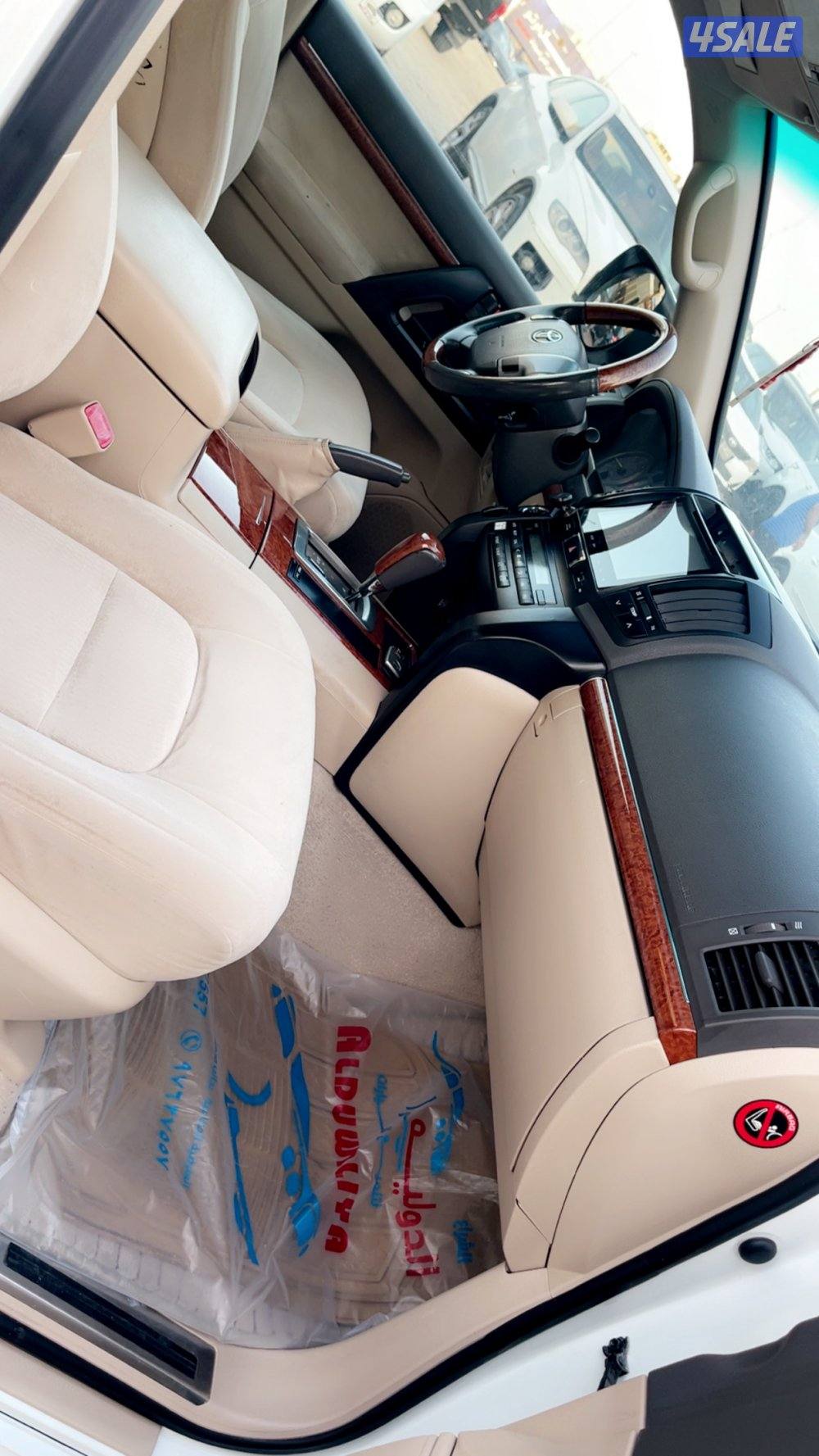 لاندكروزر 2015 V65