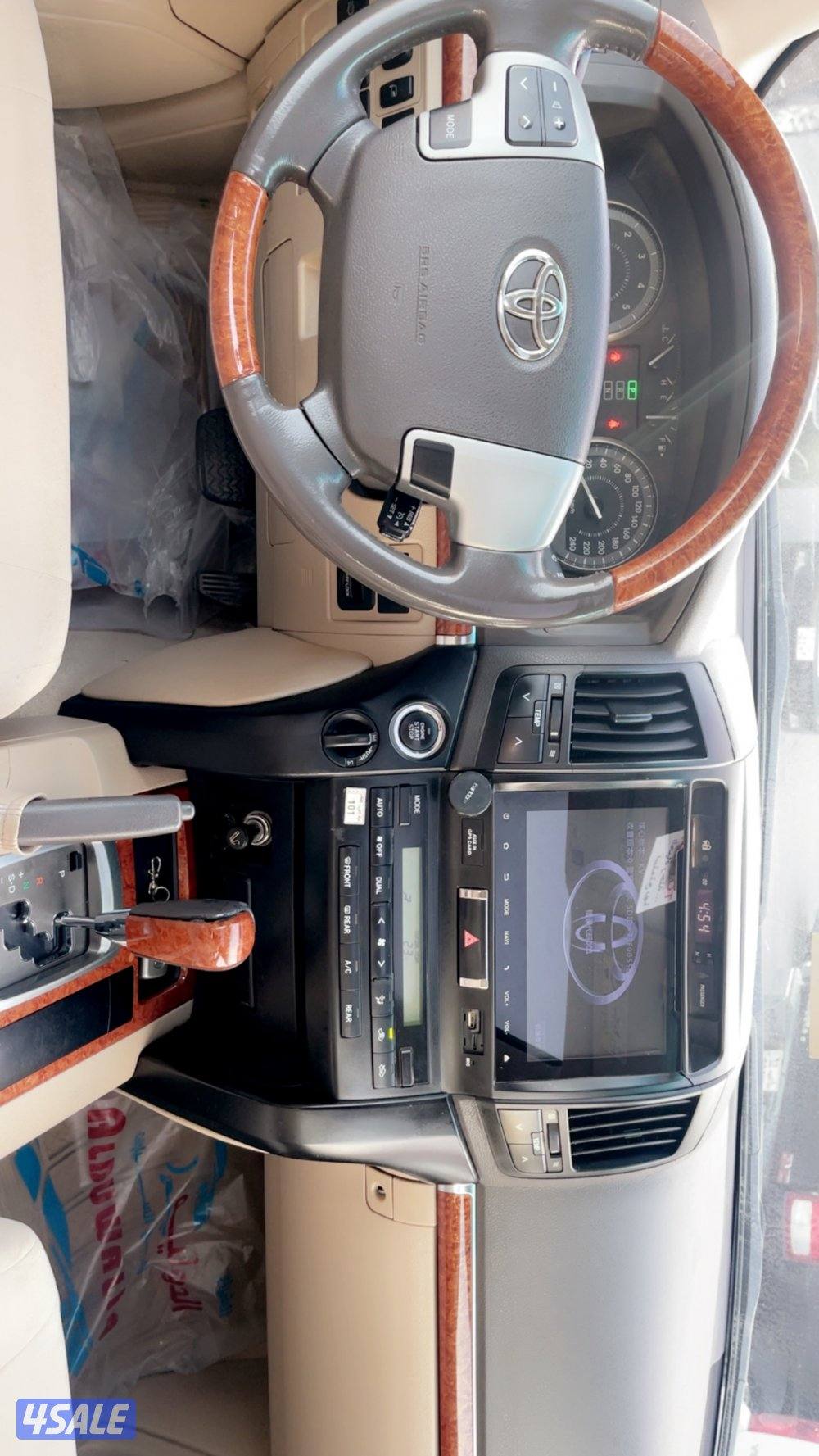 لاندكروزر 2015 V66