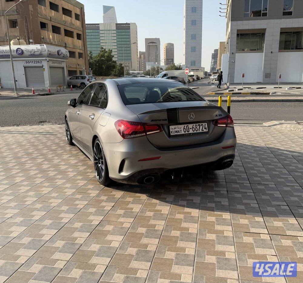 مرسيدس A35 اي ام جي 2022 كامل المواصفات صبغ الوكالة3