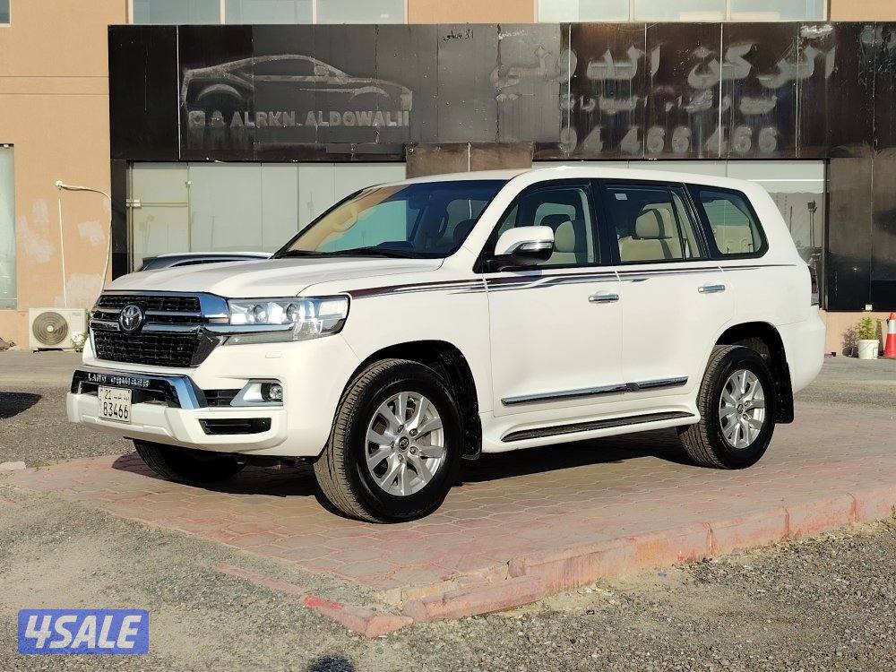 لاندكروزر 8 سلندر سبير علاق0