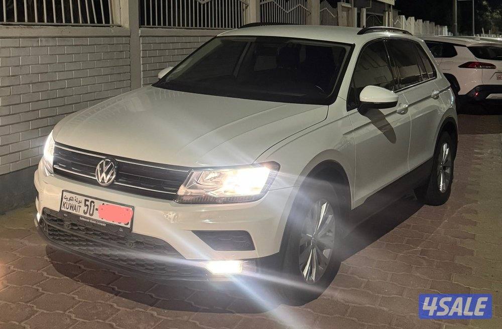 سيارة تيقوان موديل ٢٠١٨ ماشيه ٦٥ الف بحاله ممتازه استخدام بنت خفيف0