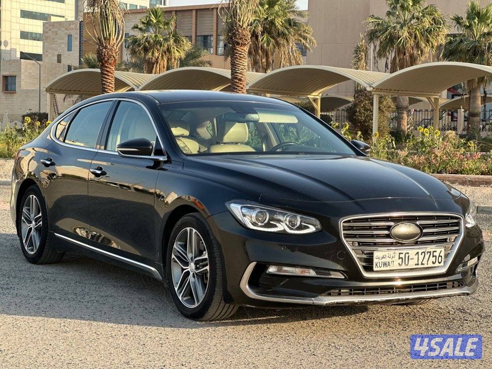 للبيع هيونداي أزيرا v6 ماشي ١٣٠ الف كيلو0