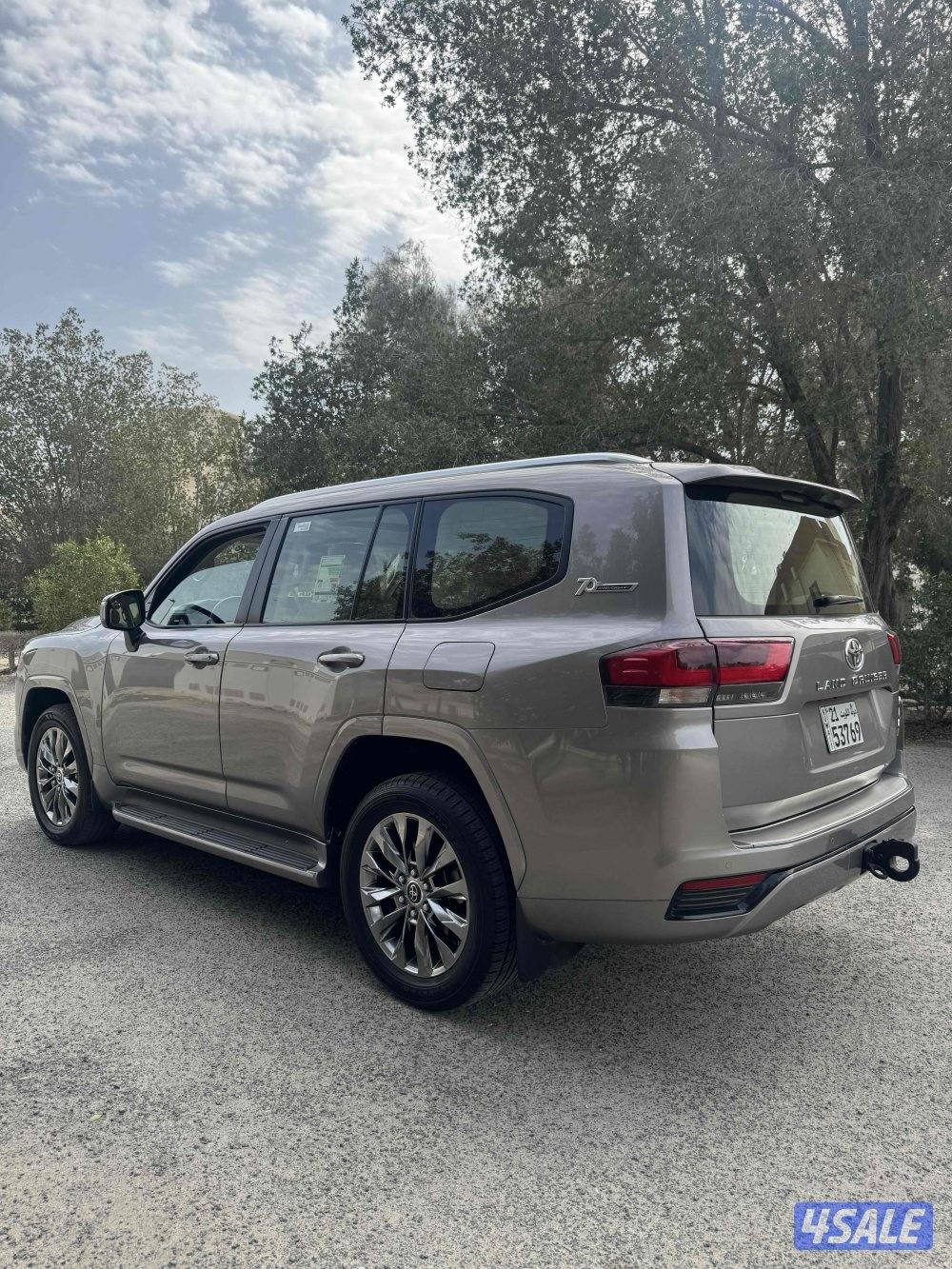 لاند كروزر (GXR (AERO عداد 80 الف3