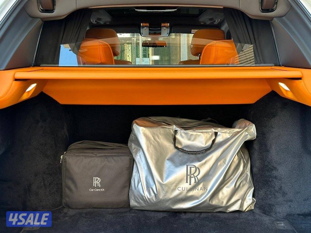 للبيع روزرايز كولينان موديل ٢٠١٩ ماشي ٣١ ألف6