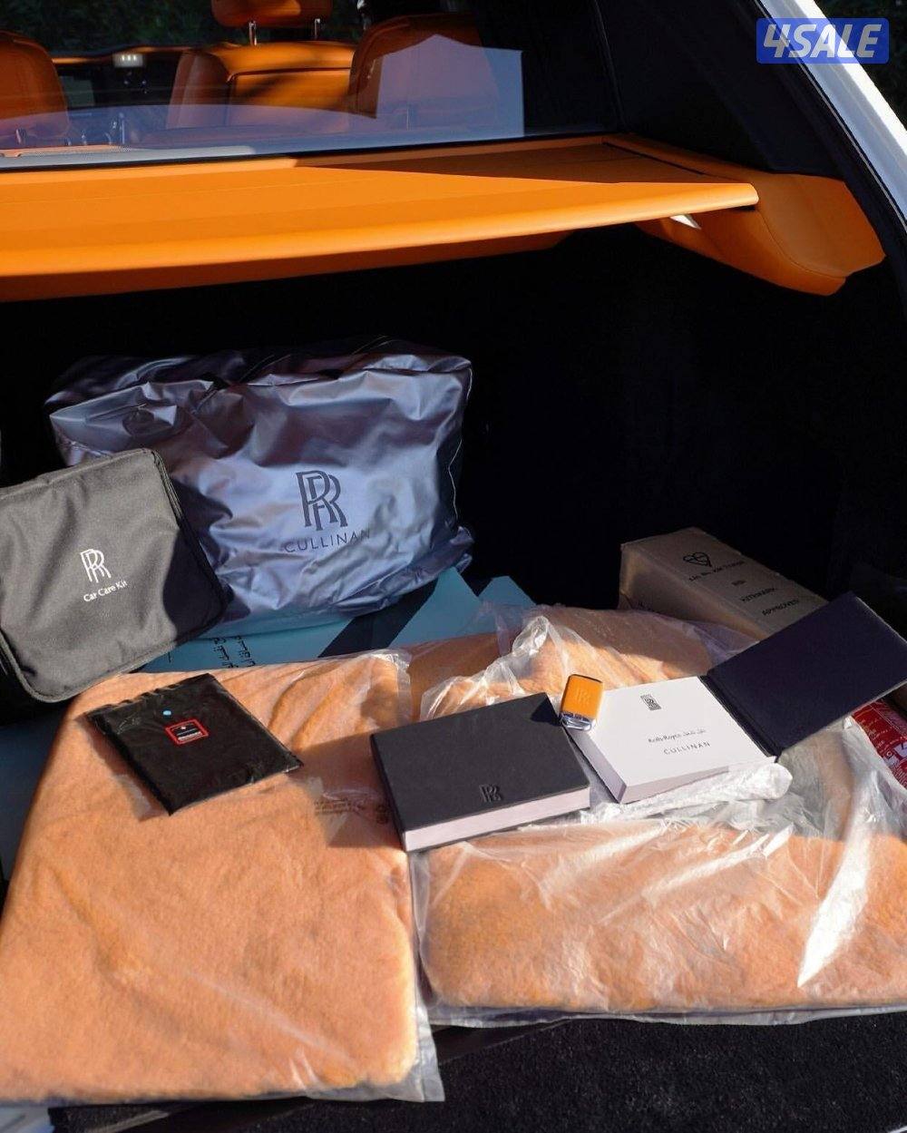 للبيع روزرايز كولينان موديل ٢٠١٩ ماشي ٣١ ألف9