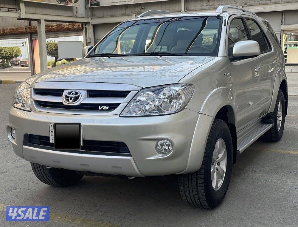 للبيع فورتنر 20060