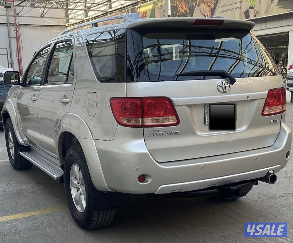 للبيع فورتنر 20063