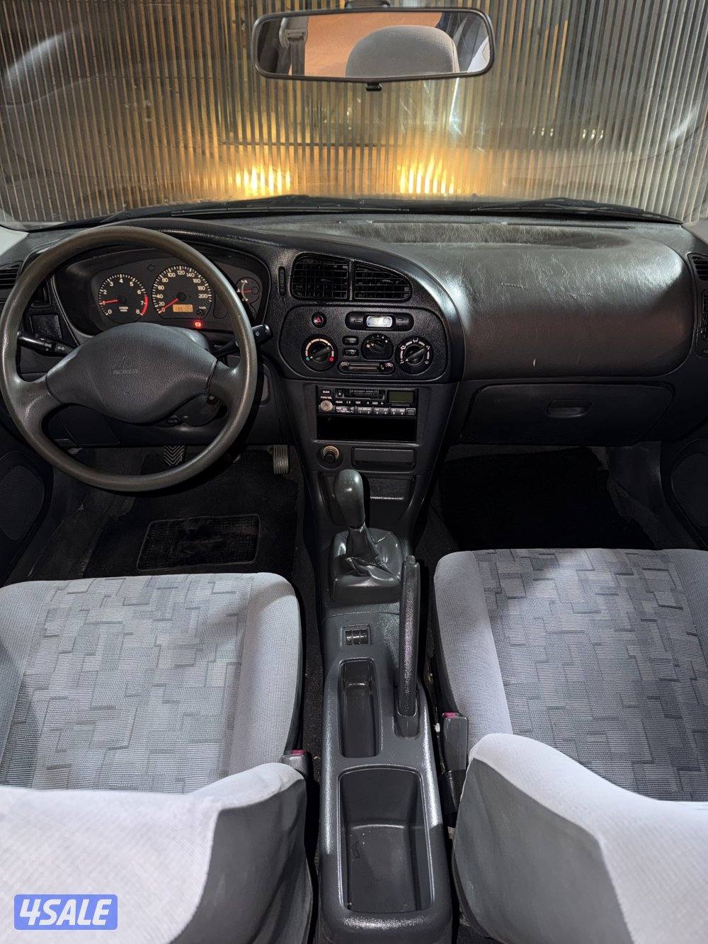 لانسر قير عادي وكالة2