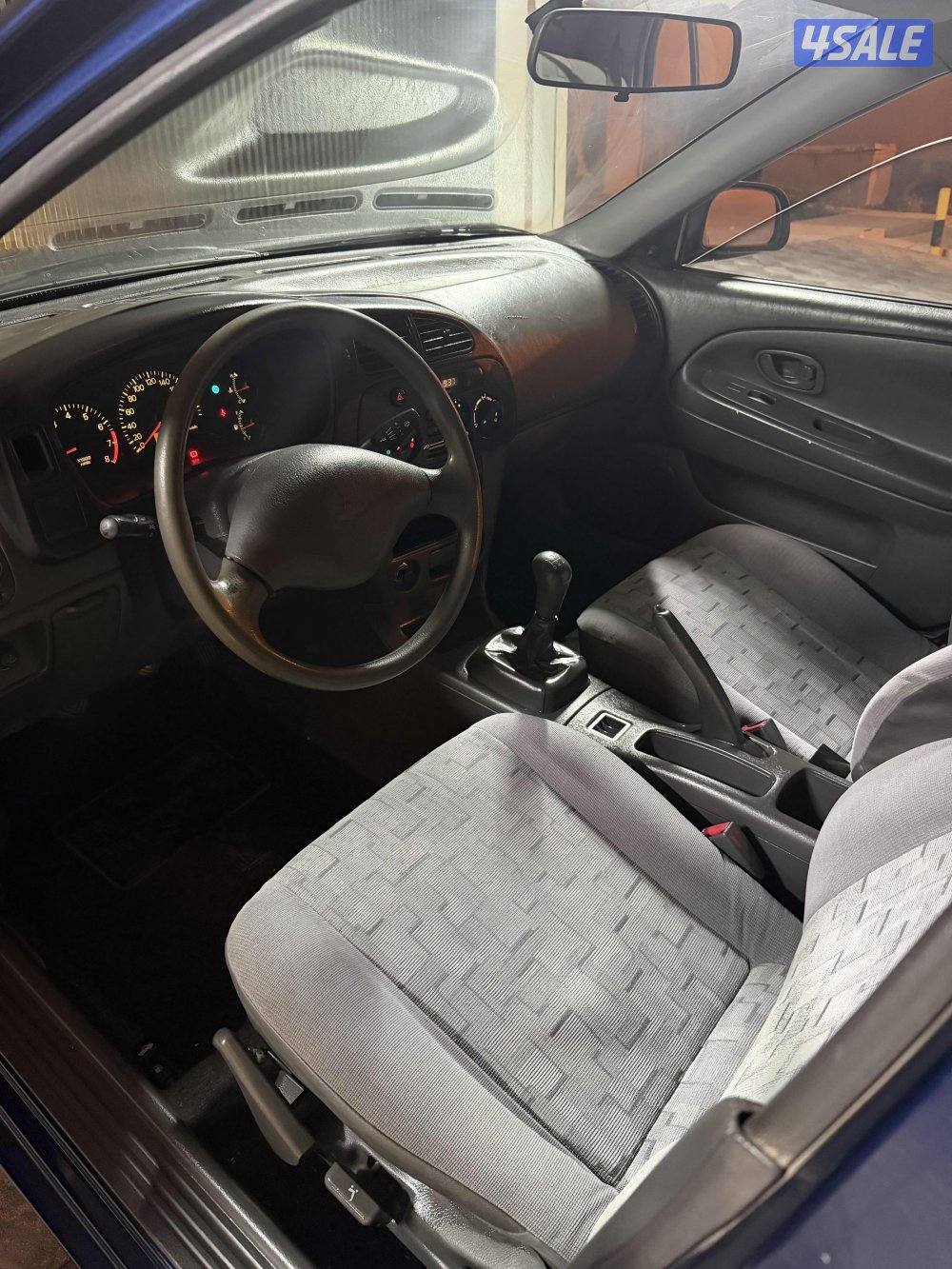 لانسر قير عادي وكالة3