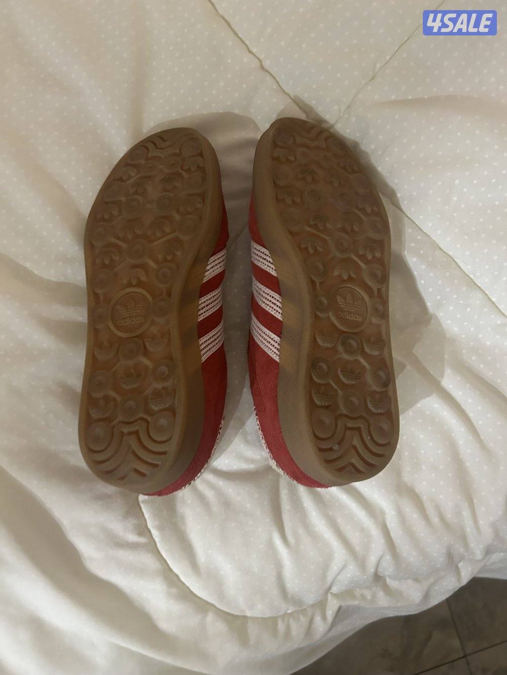 Gazelle adidas red shoes1