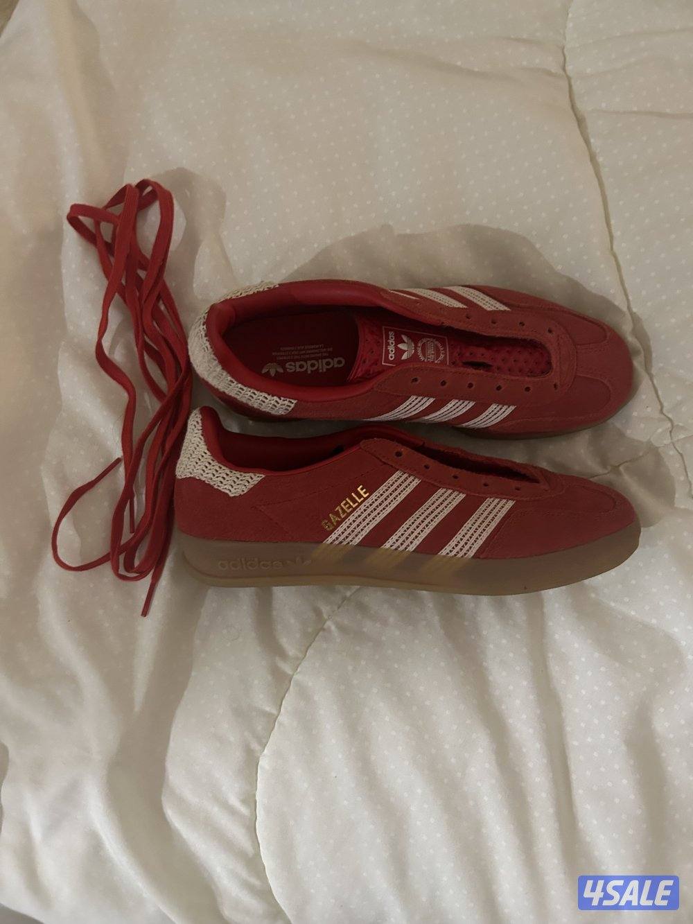 Gazelle adidas red shoes2
