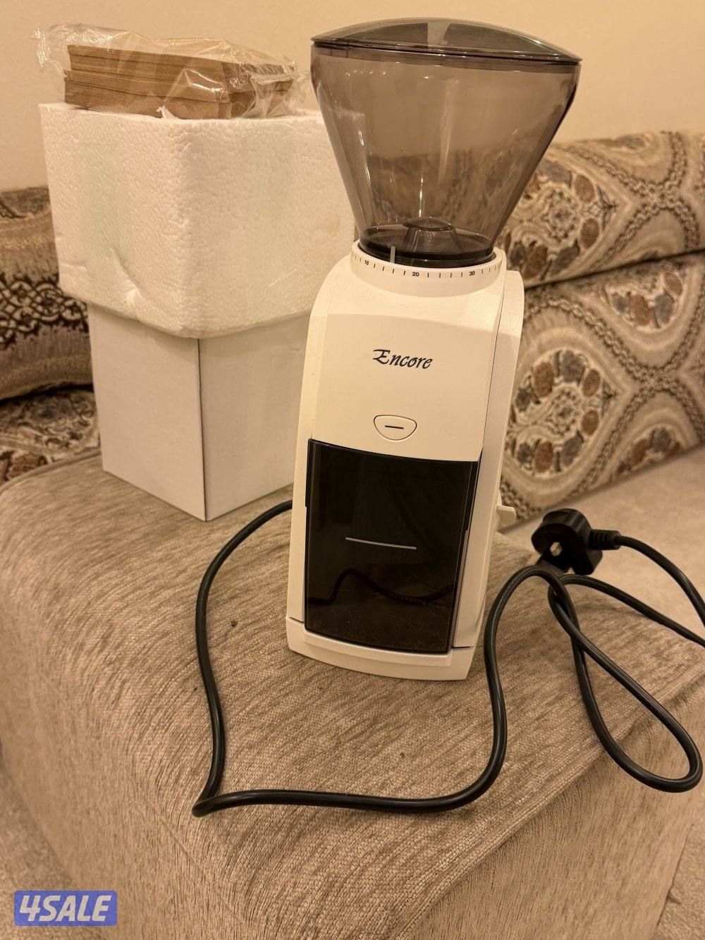 مطحنة bratza encore + عدة v60 + غلايه0