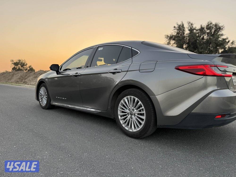 للبيع كامري ٢٠٢٥3