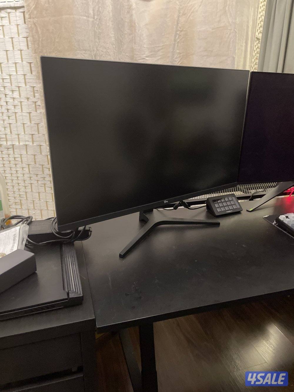 Monitor twisted minds 240Hz شبه جديد0