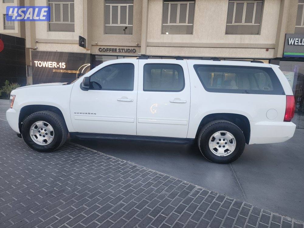 شفرولية تاهو سوبر بان 2012 نظيفة ماشي 2603