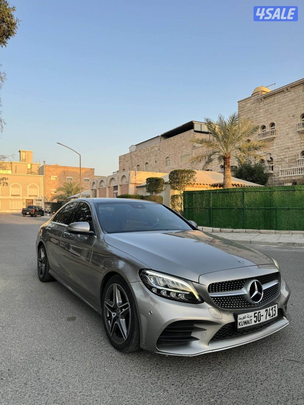 للبيع مرسيدس C 200 كامل المواصفات1