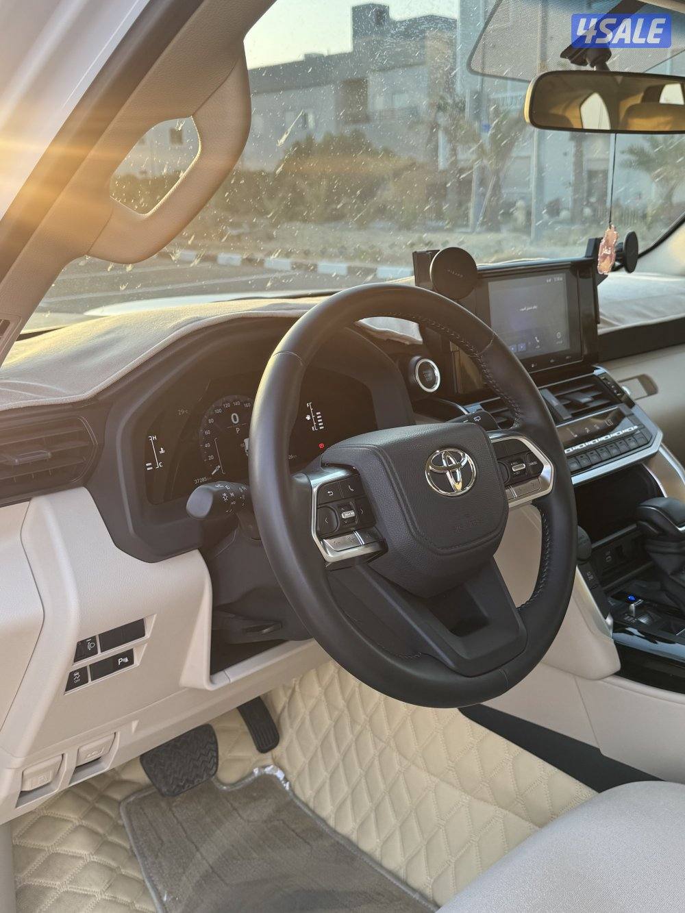 لاند كروزر1