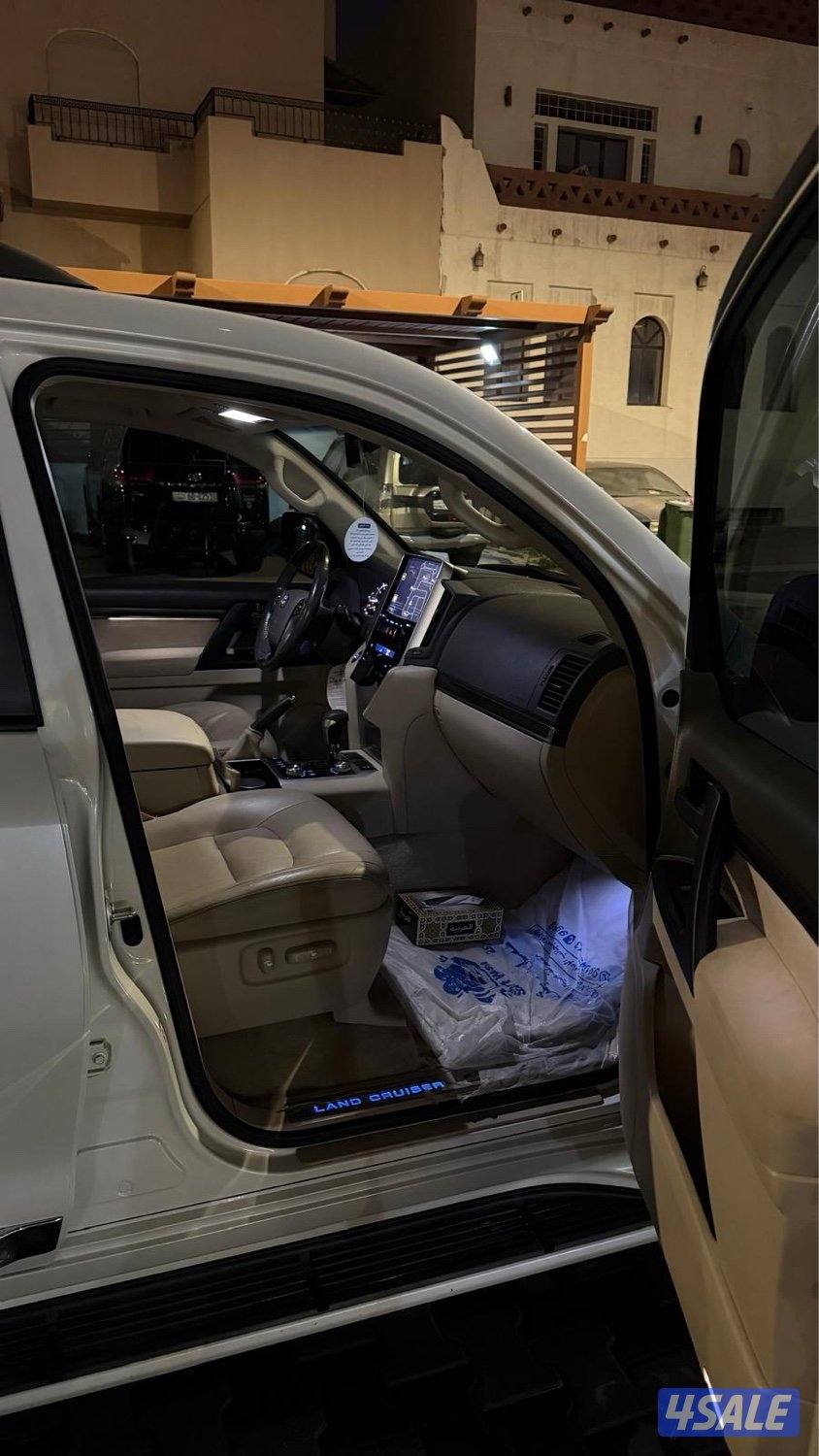 جيب لاندكروزر قراند تورنق - 2019 - صبغ الوكالة شرط الفحص - عداد 164 -5
