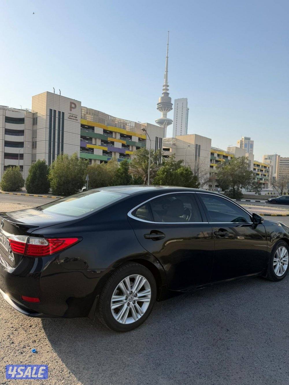 للبيع سياره ليكزس ES2502