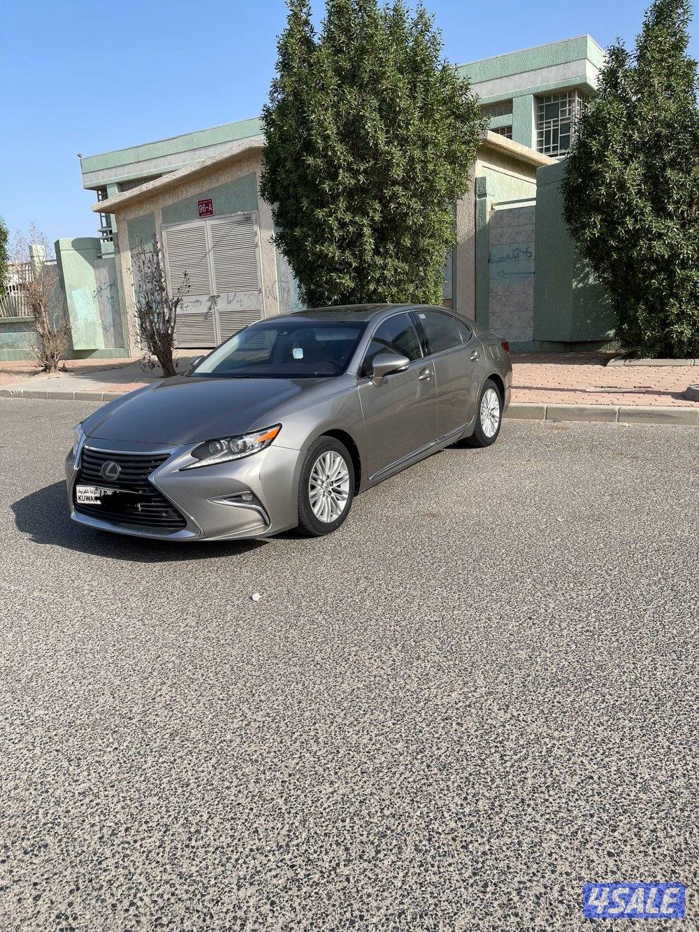 للبيع lexus es 2500