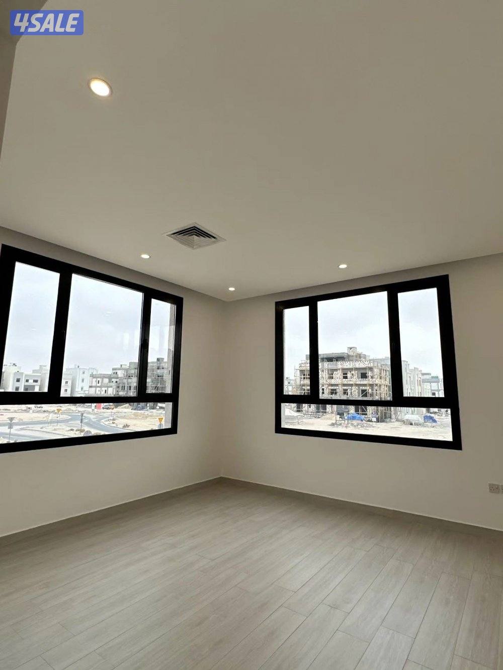 فني ألمنيوم وشتر | تركيب وصيانة جميع أنواع الشبابيك والأبواب5