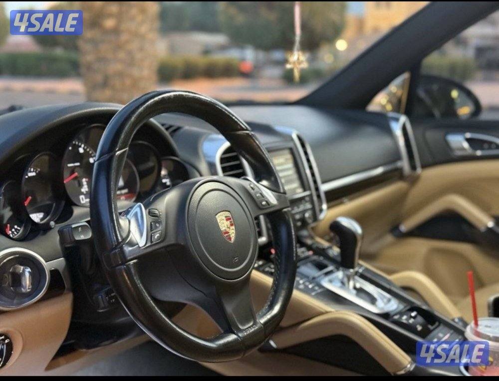 للبيع بورش كاين5