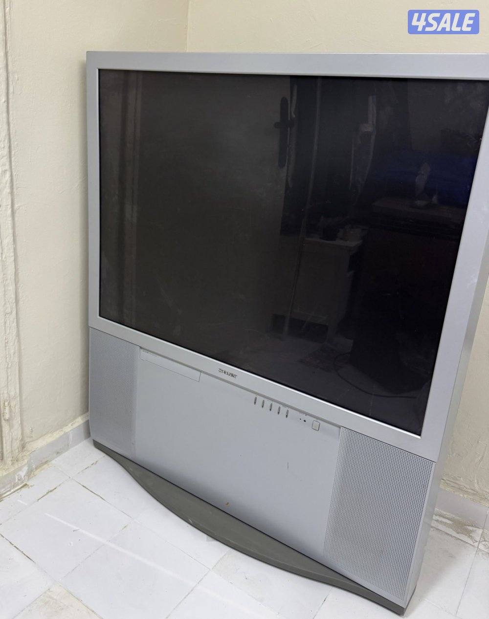 تلفزيون انتيك شغال مافيه شي0