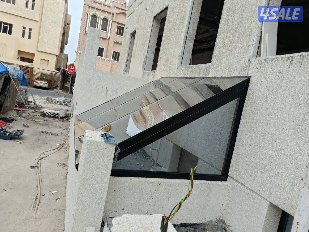 xcite aluminium glass and steel6