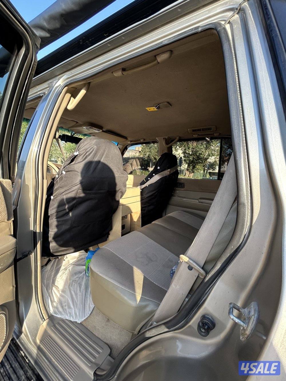 سفاري موديل ٢٠٠٠ مجهز رحلات بالكامل6