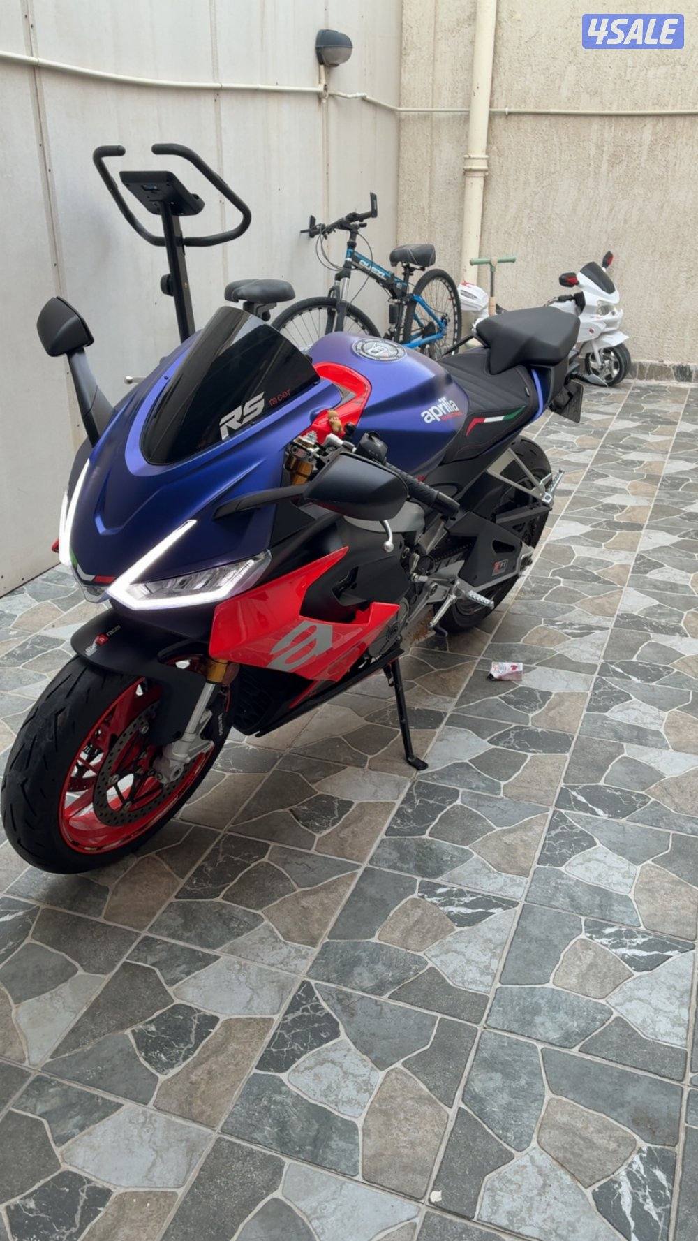 للبيع ابريليا rs6603