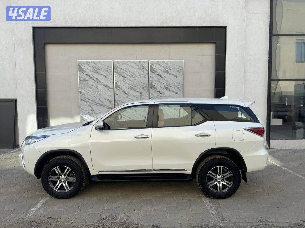 للبيع فورتنر موديل 2018 بحالة الوكاله2