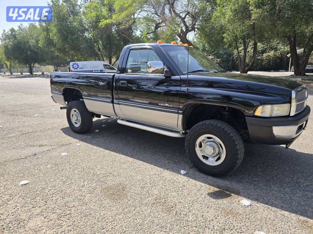 دودج رام 2500 V10 1996 magnum3