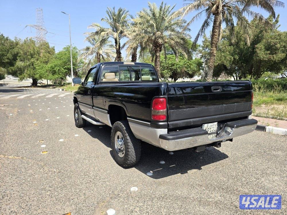 دودج رام 2500 V10 1996 magnum7