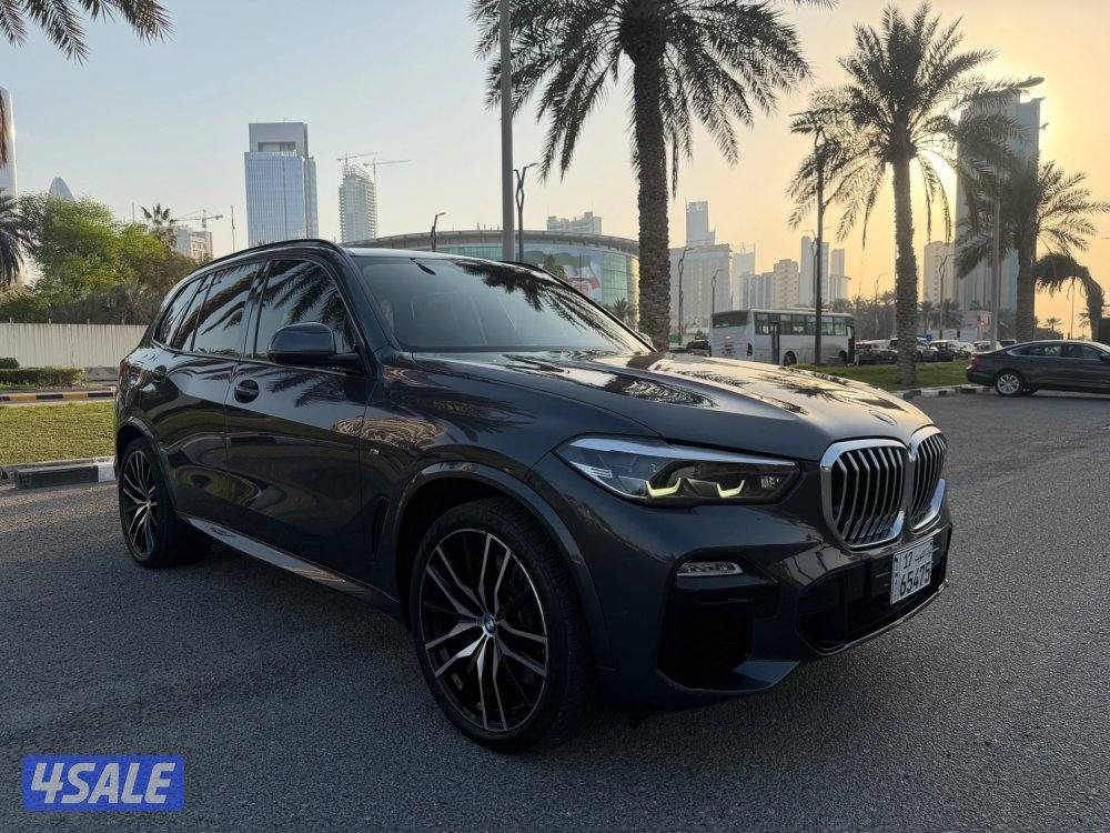 صبغ الوكالة عداد ٨٤ الف كم فقط X5 M Kit 20192