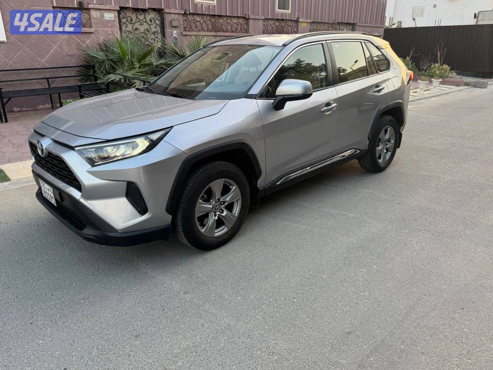 جيب تويوتا راف فور مديل 2023 تحت الكفاله3