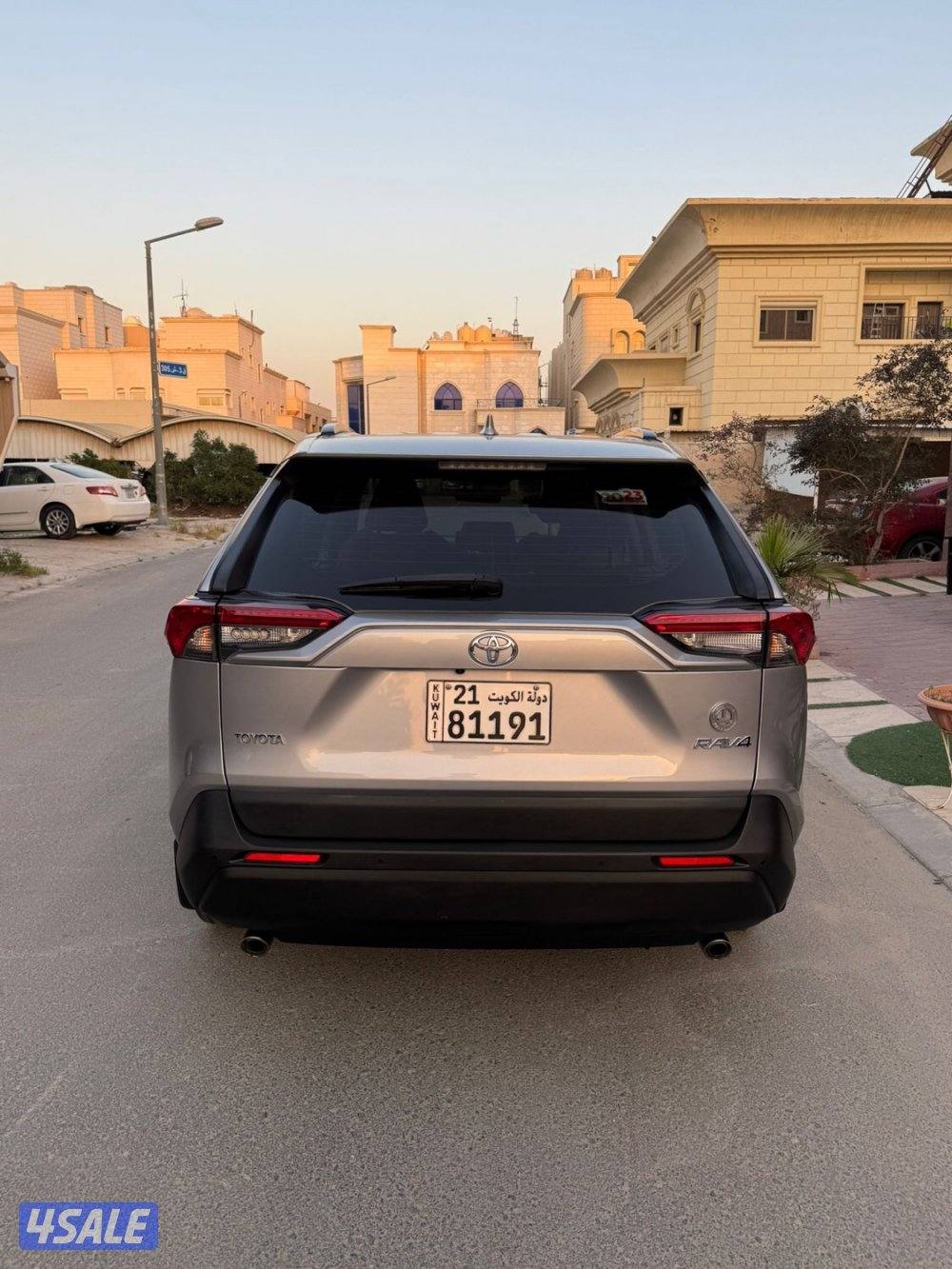 جيب تويوتا راف فور مديل 2023 تحت الكفاله5