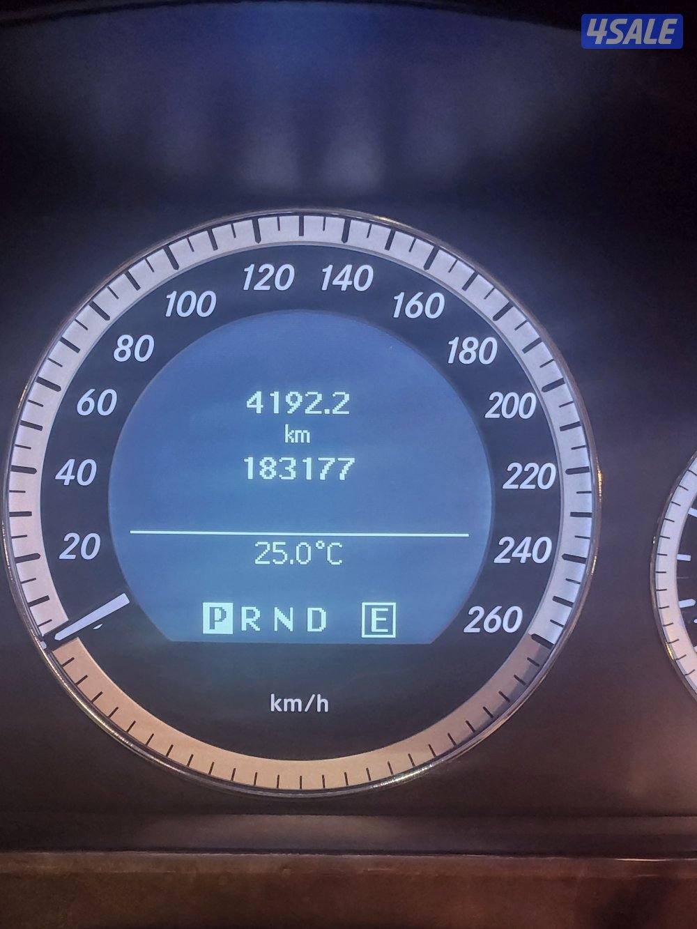 مرسيدس وارد البشر0