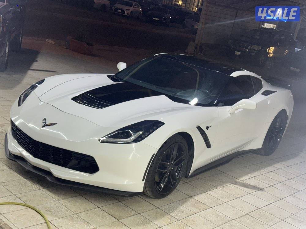 للبيع قير عادي موديل 2017 عداد 1414