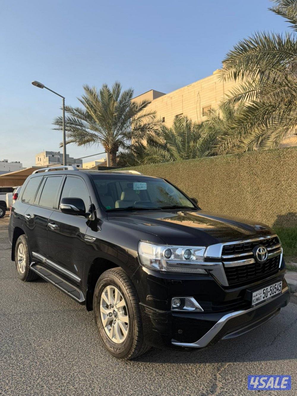 لاند كروز GX.R V8 ٢٠١٨ الساير عداد ١٢٠ ألف شرط الفحص صبغ وكاله كامل0