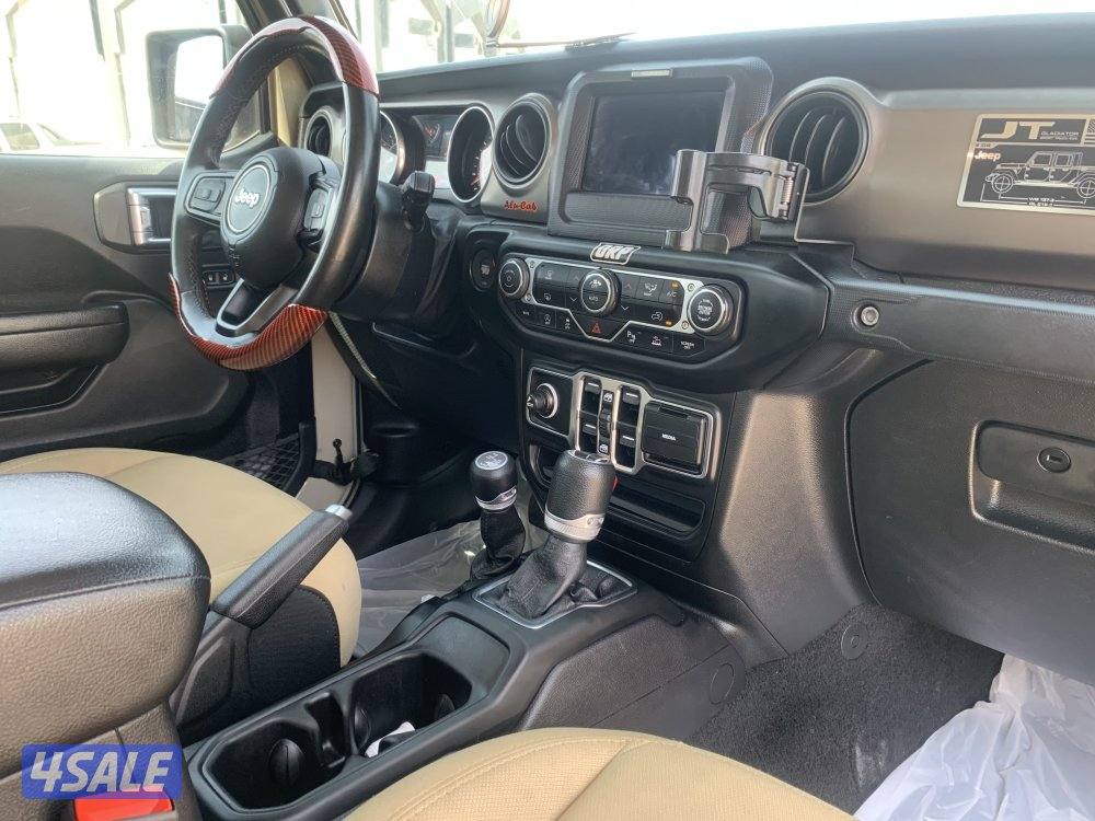 رانجلر قلاديتر وانيت7