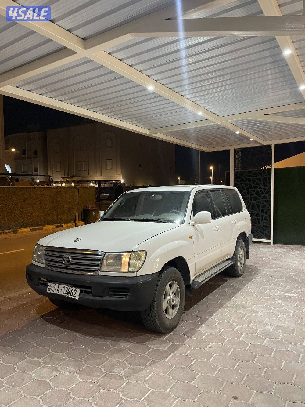 لاند 2003GXRشرط الفحص بالكامل صبغ الوكاله إلا كذا قطعه ماشي 500 ألف3