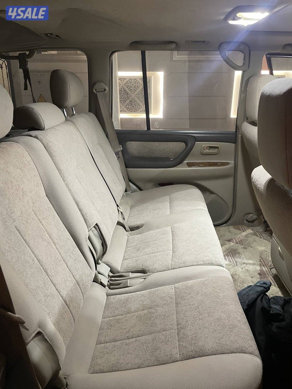 لاند 2003GXRشرط الفحص بالكامل صبغ الوكاله إلا كذا قطعه ماشي 500 ألف2