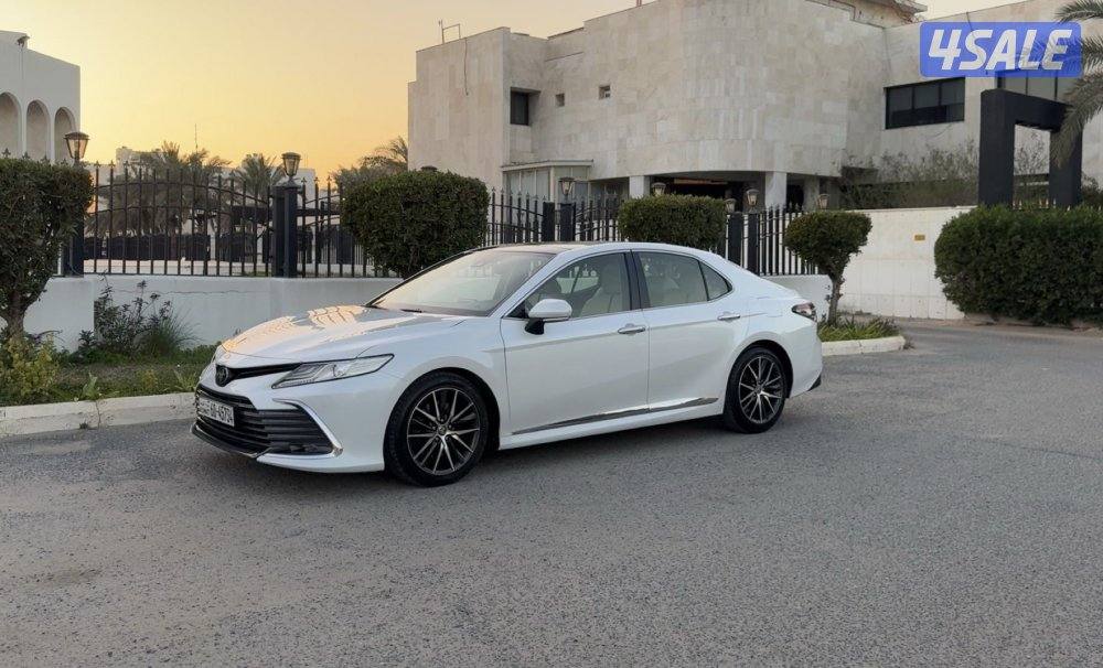 كامري ٢٠٢٣ بحاله ممتازه ماشي 693