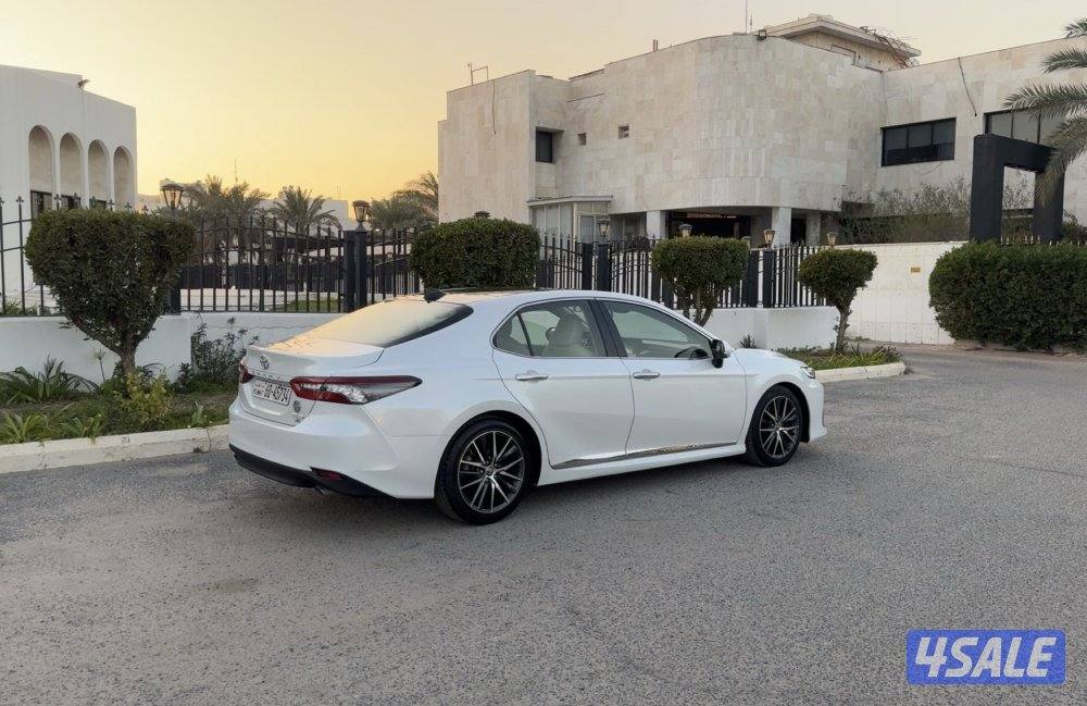 كامري ٢٠٢٣ بحاله ممتازه ماشي 696