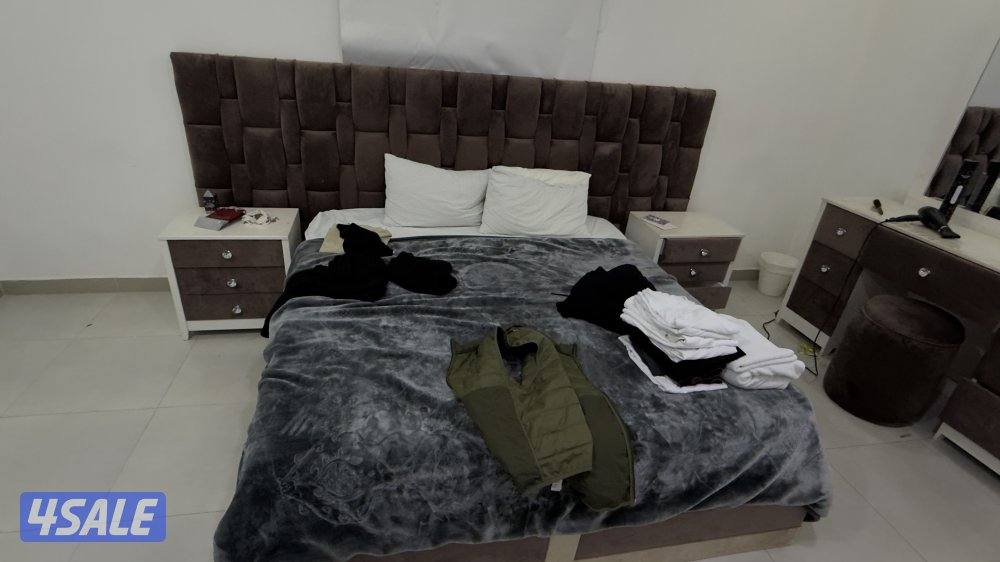 غرفه نوم شبه جديده1