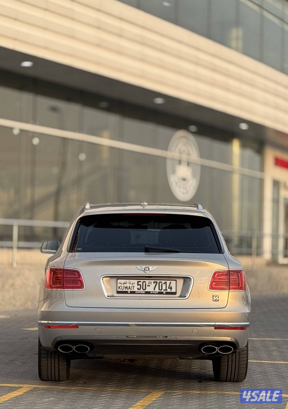 للبيع بنتلي بينتايجا موديل 2020 الزياني5
