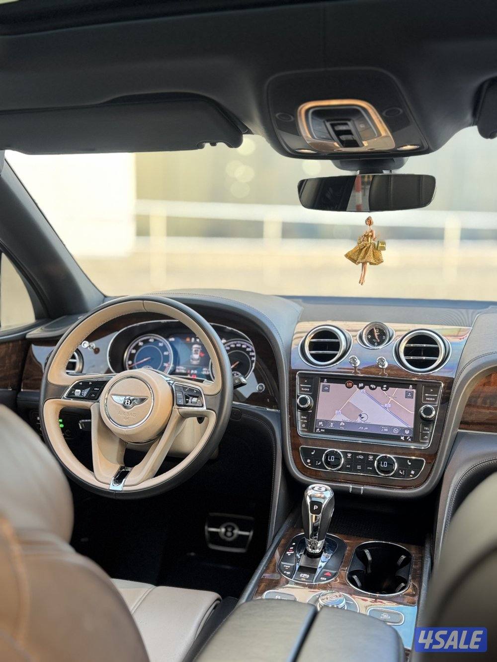 للبيع بنتلي بينتايجا موديل 2020 الزياني8